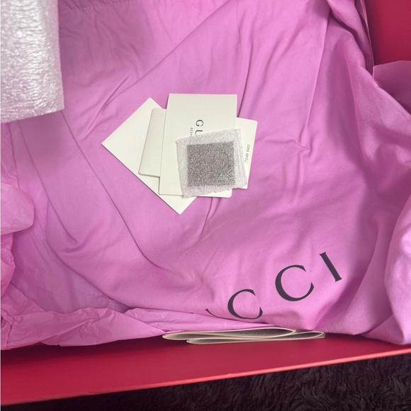 100% authentic Gucci handbag - Picture 12 of 16